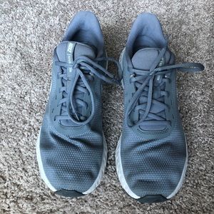 Nike revolution athletic shoes for men 11.5